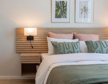 Redhill Apartment | Ocean Glow Apartment 214