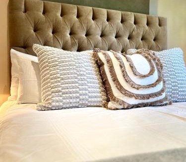 Die Boord Apartment | On Lovell Laan Apartments & Studios - Stellenbosch
