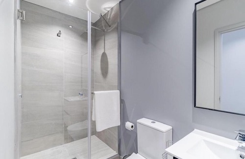 Cape Town City Centre Apartment | One Thibault Hotel - Executive Studio