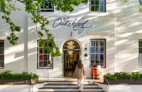 Stellenbosch Central Hotel | Oude Werf Hotel
