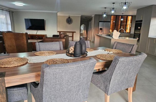 Louis Trichardt House | Outerspaces Farmhouse Retreat