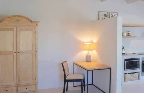 Hout Bay Cottage | Owl Nest - Panoramic Sea & Mountain Views, Pool & Fireplace