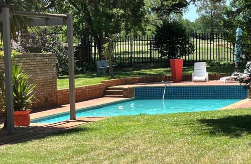 Springs House | Peaamb Guesthouse Golf Club