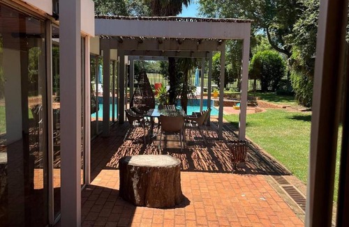 Springs House | Peaamb Guesthouse Golf Club