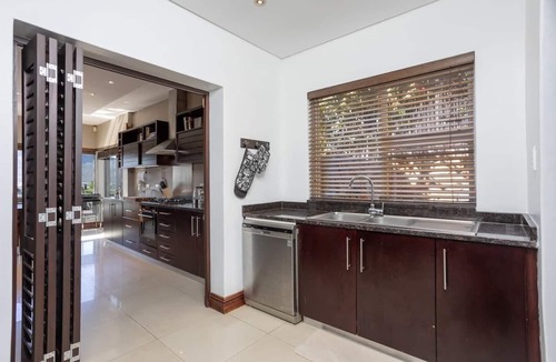 Fish Hoek House | Peak Living | Pool, Views & indoor gas fireplace