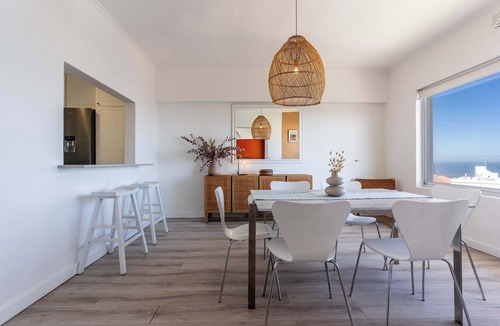 Sea Point Apartment | Perfect Location, Views - Bantry Bay Pearl Apt