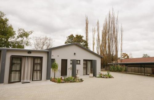 Trichardt House | Poplar Grove Guesthouse