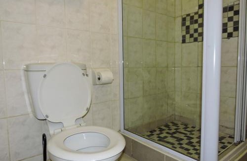 Thornton Apartment | Poplar place Thornton
