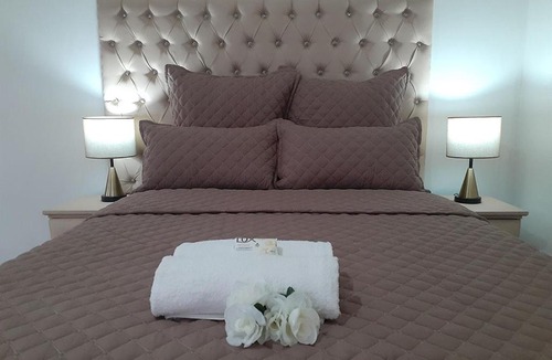 Hatfield Apartment | Queens Palace