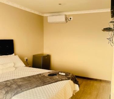 Greater Tubatse House | Rainow guest house