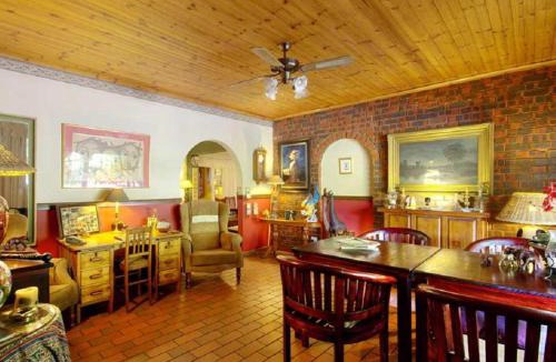 Empangeni House | Raptor's Rest Bed and Breakfast