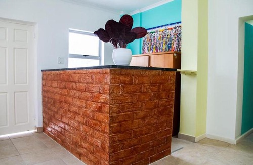 Cape Town House | Relaxing Guest Huse in the heart of Ndabeni