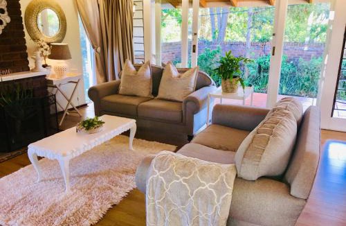 Hillcrest Apartment | Retreat Bnb