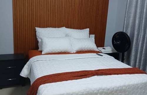 Westonaria House | Room-a Guest House in Westonaria