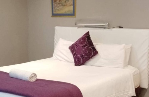 Pietermaritzburg House | Room-alexandra Bed & Breakfast Room 7