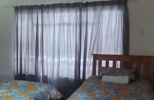 Beaufort West Apartment | Royal Karoo Cottage unit 2