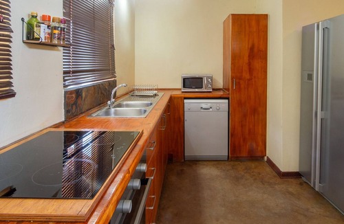 Phalaborwa Apartment | Safari house in Kruger National Park with private waterhole