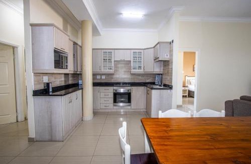 Margate Apartment | Saints View Resort Unit 1