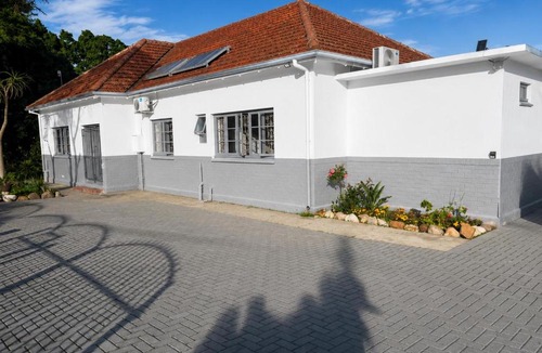 Eikenbosch Apartment | Salisbury House by 306 Accommodation