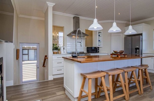 Sandbaai Apartment | Salt & Sea | Near beaches | Ocean view