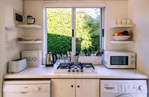 De Kelders House | Sandpiper Shores - Ocean Views & Pet Friendly