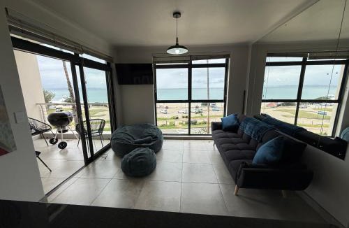 Mossel Bay Apartment | Santos 30 Beach Seaview Apartment