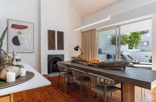 Sea Point House | Savanna House - Location, Luxury and Lifestyle