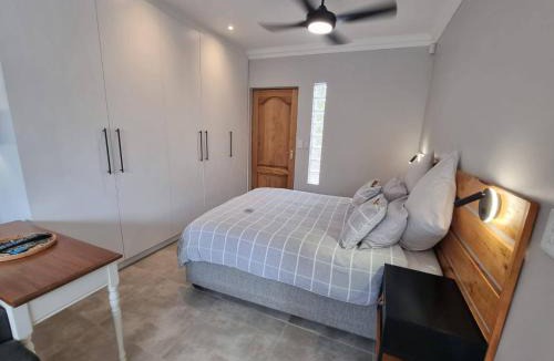 West Beach Apartment | Saxon Guest Cottage Suite