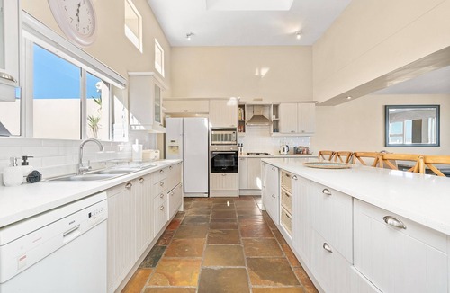 Gordons Bay Central House | Sea Haven 4 - Four Bedroom House, Sleeps 8