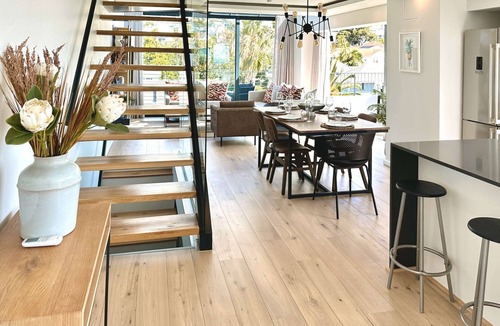 Sea Point Apartment | sea point living - penthouse with private pool