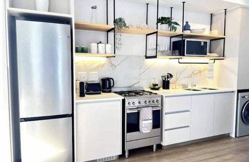 Sea Point Apartment | Sea Point Solace