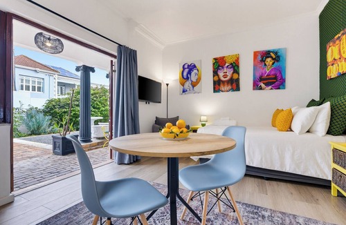 Sea Point Apartment | Sea Point Studio Retreat, Book Now!