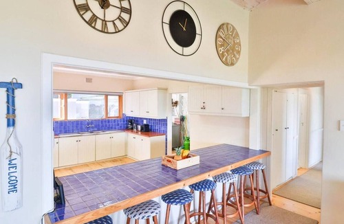 Voelklip Apartment | Sea Valley Lodge | Hermanus Villa | 180° Sea Views