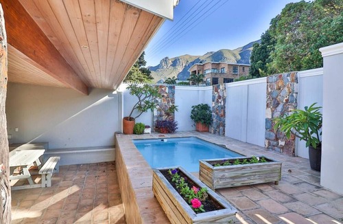 Voelklip Apartment | Sea Valley Lodge IV | 180 degree sea view