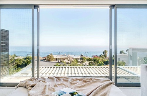 Camps Bay Villa | Sea View Sanctuary at Shakawe Villa