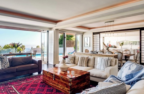Camps Bay Villa | Sea View Sanctuary at Shakawe Villa