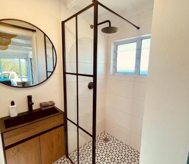 Plettenberg Bay House | Sea Views, Hikes & Tranquility Wildside Cabin