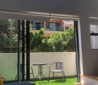 Sea Point Apartment | Seapoint apartment - Pool - Gym - Balcony