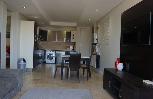 Big Bay Apartment | Seaside apartment at Big Bay beach
