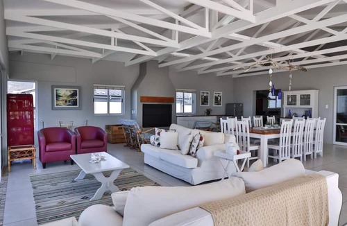 Kleinmond Apartment | Seaside Luxury for Families & Friends in Kleinmond