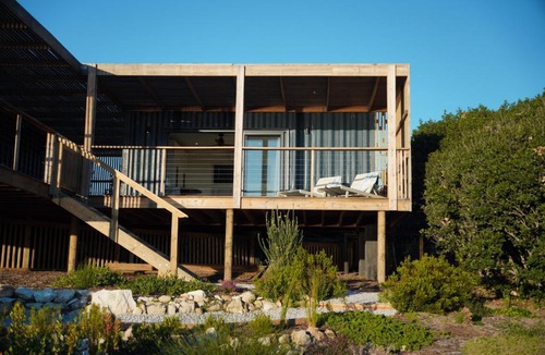 Gansbaai Apartment | Seaview Container Studio