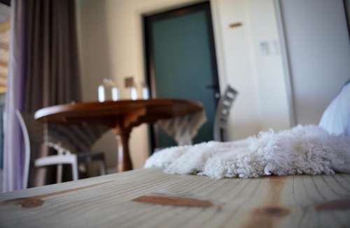 Gansbaai Apartment | Seaview Container Studio