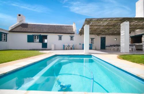 Struisbaai House | Seewaarts