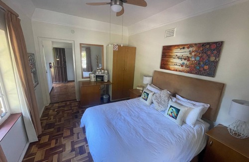 Milnerton Bed & Breakfast | Serene 8-bedroom bed & breakfast in charming Cape Town