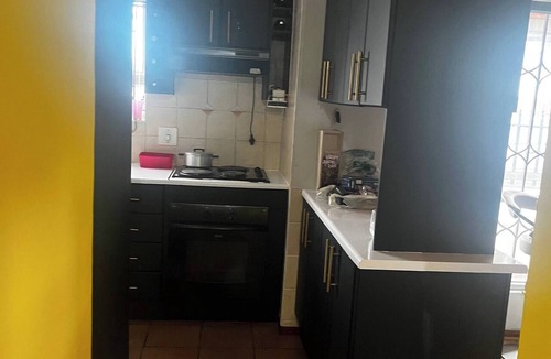 Eikenbosch House | Serene Guest Room Retreat Near Cape Town Airport