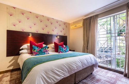 Schotsche Kloof Hotel | Signal Hill Lodge