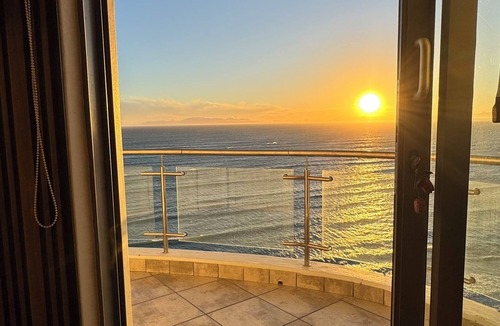 Strand Apartment | Sky Beachfront Escape, 180 degree ocean view, 15th floor