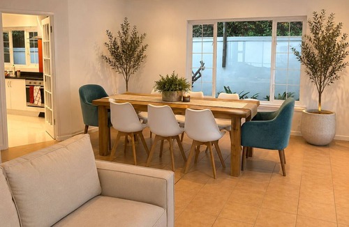 Fish Hoek House | Sky Nova Villa False Bay Mountain & Ocean Views
