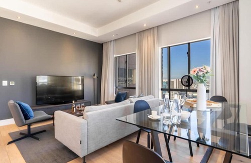 Cape Town City Centre Apartment | Skyline Apartment 2112 - In the heart of Cape Town