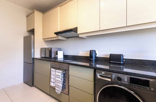 Green Point Apartment | Sol & Sage